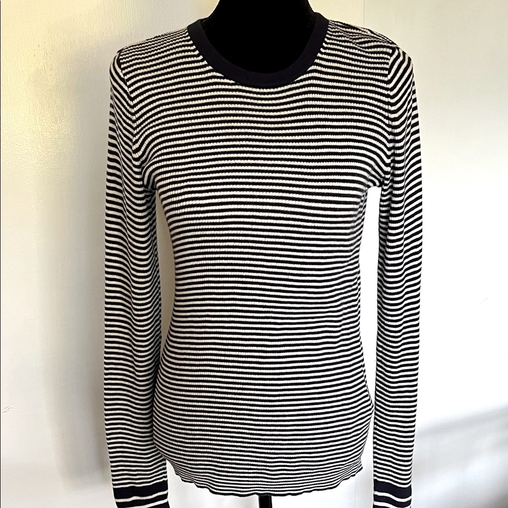 EQUIPMENT FEMME VIRGINIA FINE GAUGE RIB TOP